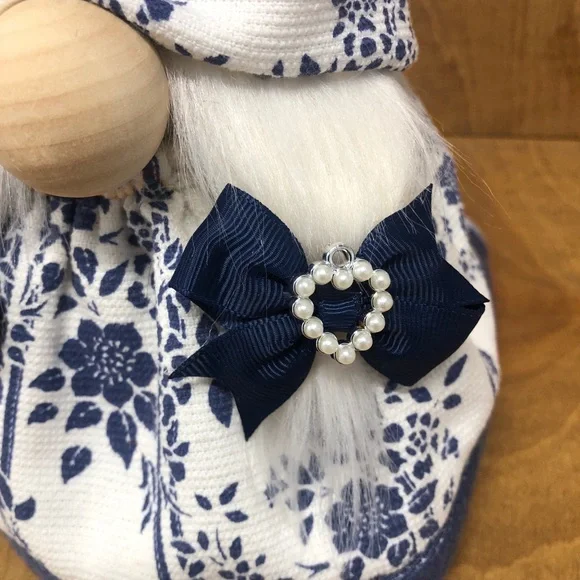 Victorian Lady Gnome Navy White Floral Vines Pearl Heart Bows Gift All Seasons - Picture 3 of 4